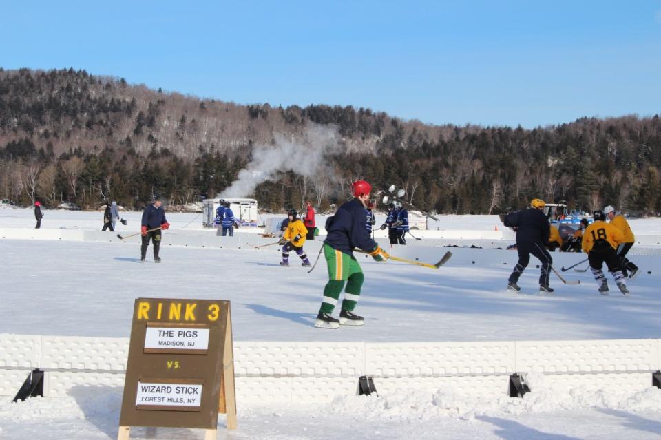 Adirondack Ice Bowl Pond Hockey