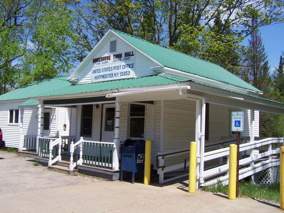 Morehouse Town Hall Post Office