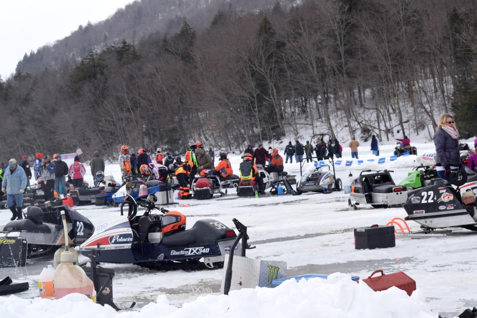Group outings and races are sponsored by local snowmobile clubs, which are devoted to the sport.