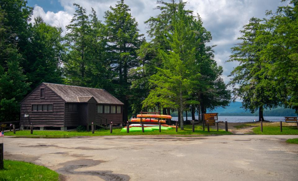 Lewey Lake canoe and kayak rentals